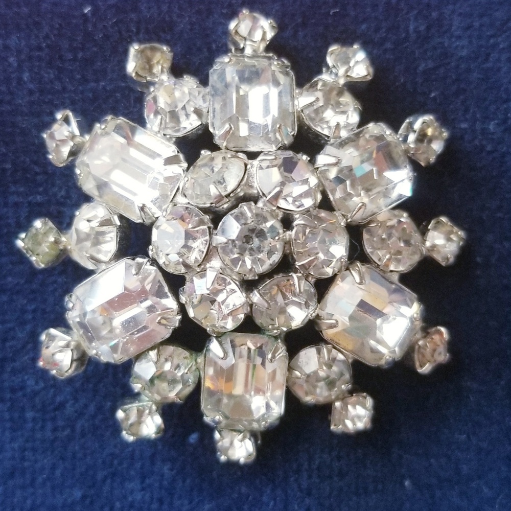 Vintage Special Occasion Sunburst Brooch